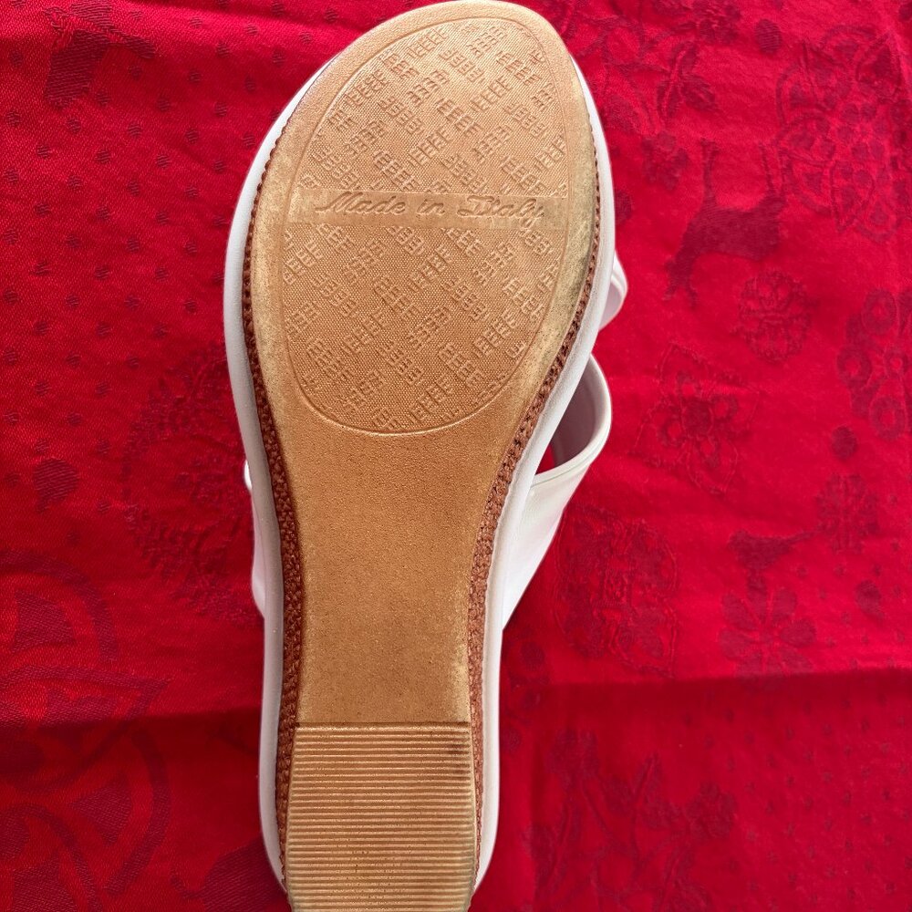 TOSCANELLA WHITE WEDGE SLIP ON SANDAL SIZE 7 - Picture 7 of 14